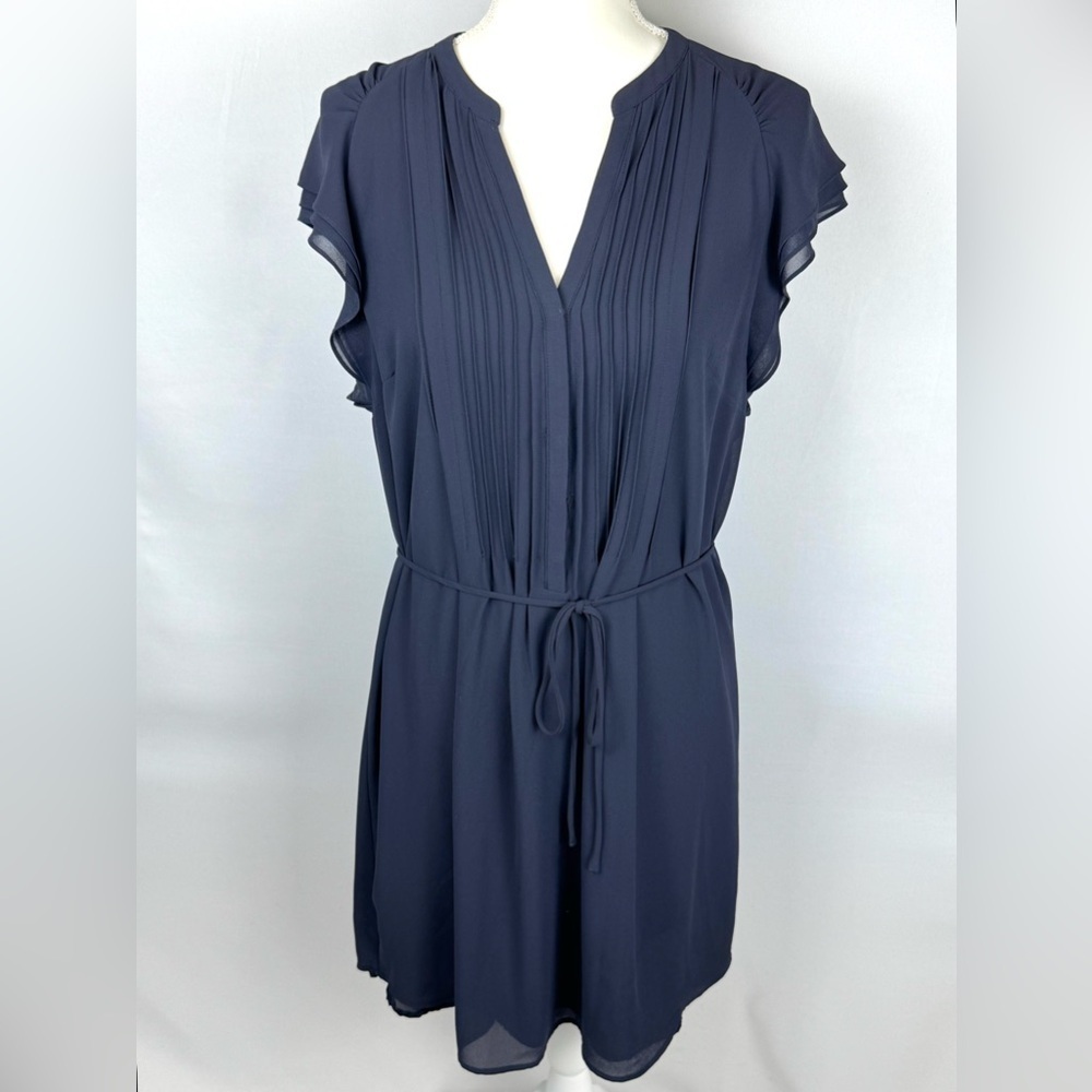 H&M Pintuck Dress Flutter Short Sleeves Tie Waist Navy Blue Lightweight Size 14 - Picture 3 of 13